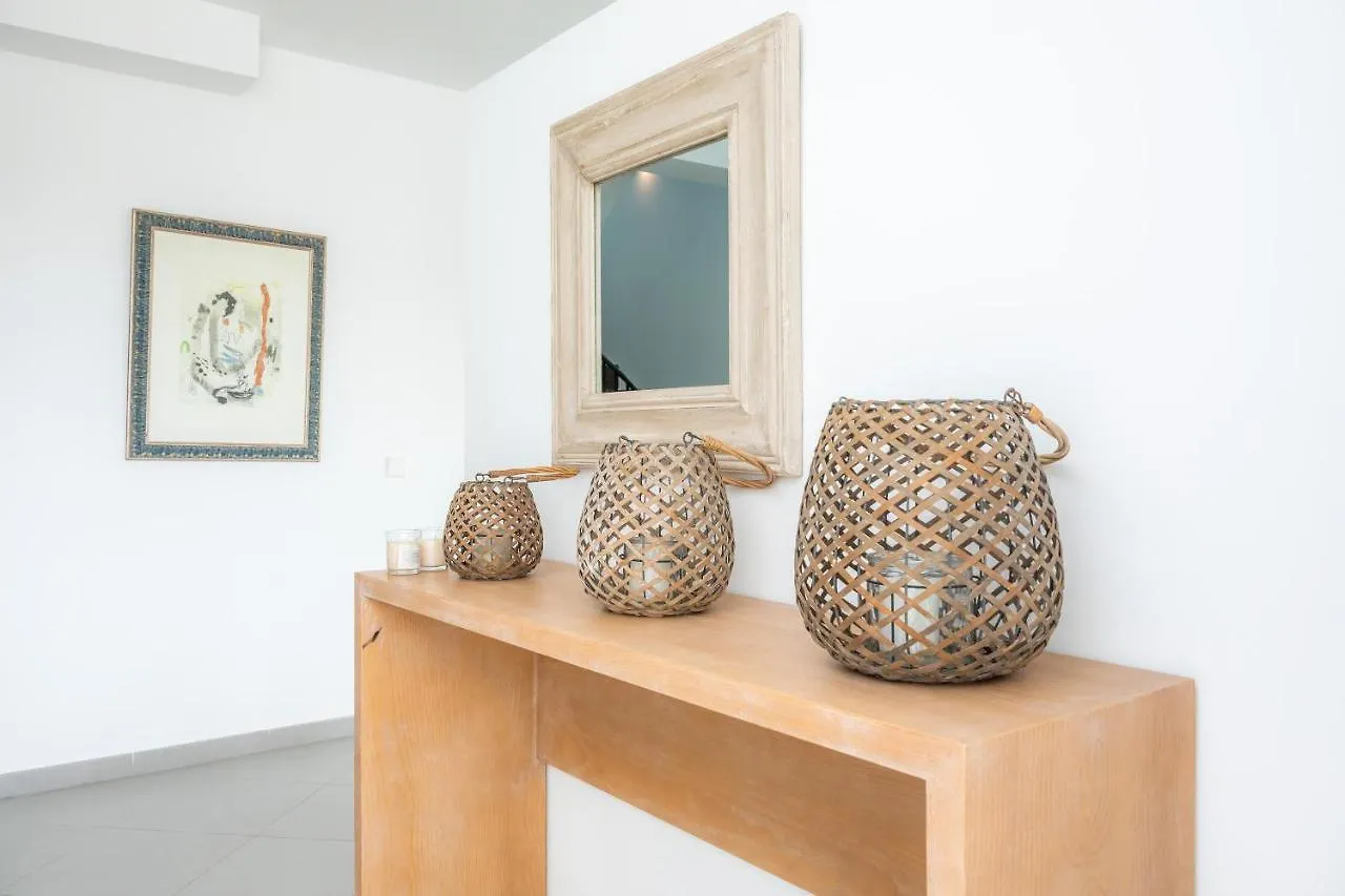 Villa Marinella Azul 桑坦伊 0*,